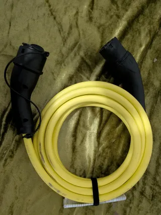 Cavo Ricarica Tipo 2 Trifase 22kW. Sbeccato