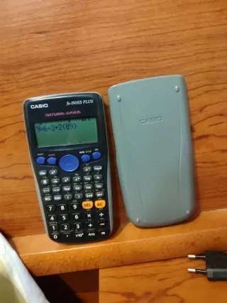 Calculadora científica Casio fx350ES PLUS