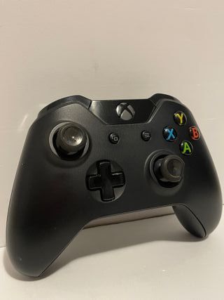 Controller Xbox One Nero