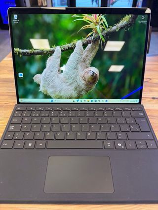 Microsoft Surface Pro X Plus Snapdragon