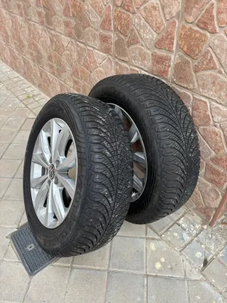 Llantas Volkswagen Polo casi nuevas