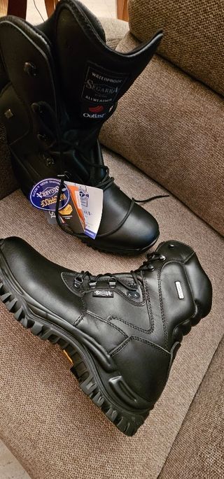 Botas Segarra Talla 44 Negras Nuevas