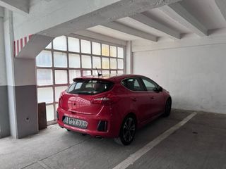 Se alquila plaza de garaje en avenida ALAMEDA