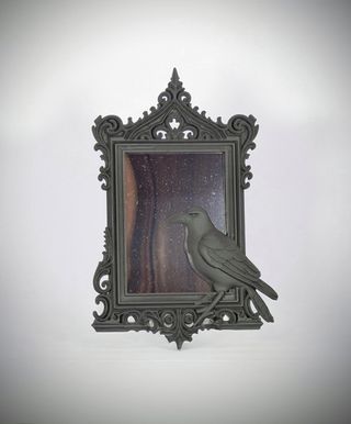 Espelho Gótico Corvo Moldura Ornamentada