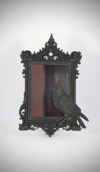 Espelho Gótico Corvo Moldura Ornamentada