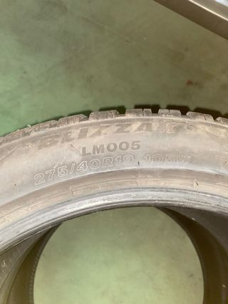 Bridgestone 275/40 R19 105W Neumático