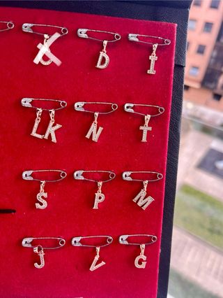 Colgantes Letras Doradas