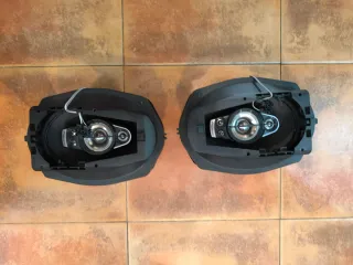 Altavoces Pioneer 6x9 100W BMW E36