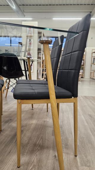 NOVEDAD! Conjunto mesa comedor cristal y 4 sillas