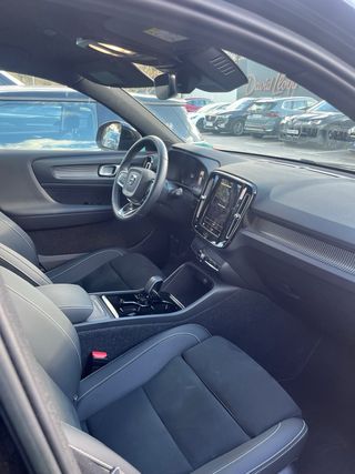 Volvo XC40 2022