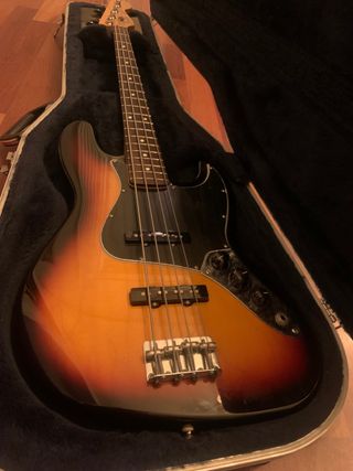 Bajo Fender Jazz Bass MEX