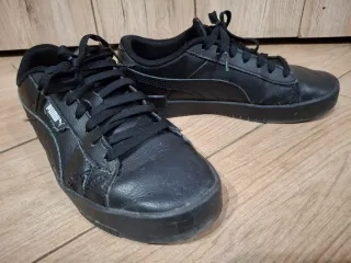 Scarpe Puma nere
