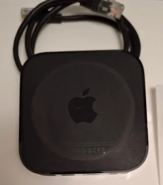 Apple TV Set-top box con telecomando