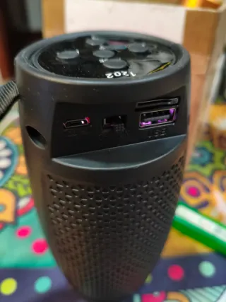Altavoz Bluetooth Nuevo a Estrenar