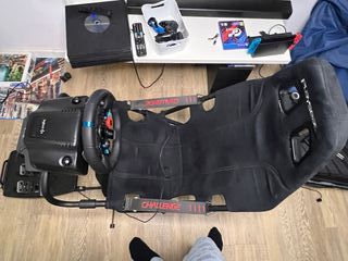 Silla Gamer Playseat+Volante Logitech PS4+juegos