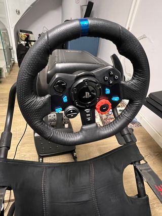 Silla Gamer Playseat+Volante Logitech PS4+juegos