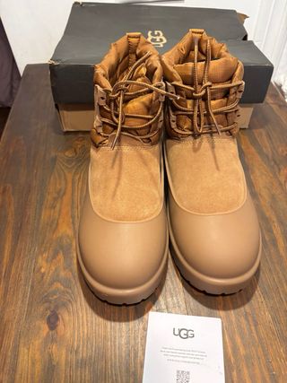 Botas Ugg de ante para nieve waterproof