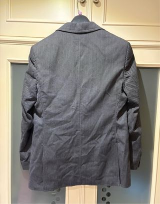 Traje de raya diplomática gris y negro