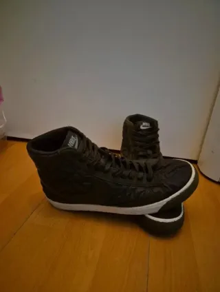 Nike Scarpe Alte Verde Oliva