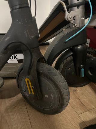 Patinetes para piezas o arreglo