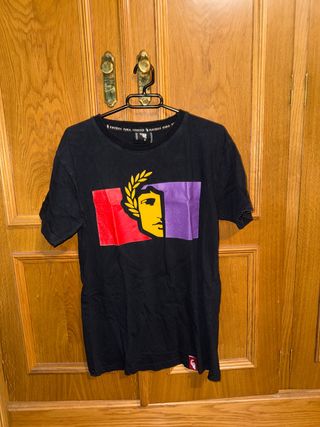 Camiseta Republicana (Marca: Nacidos para vencer)