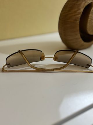 Gafas de sol Vogue marrones y doradas