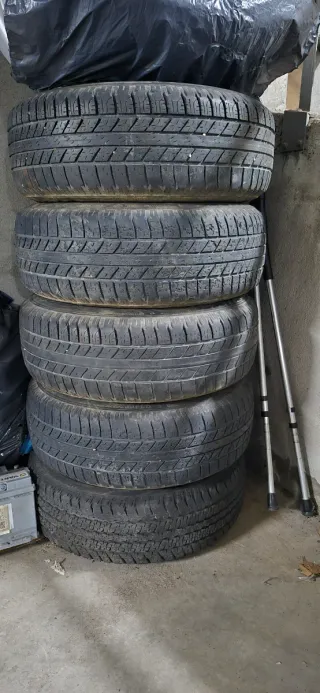 5 llantas de 16 pulgadas, de Nissan pathfinder