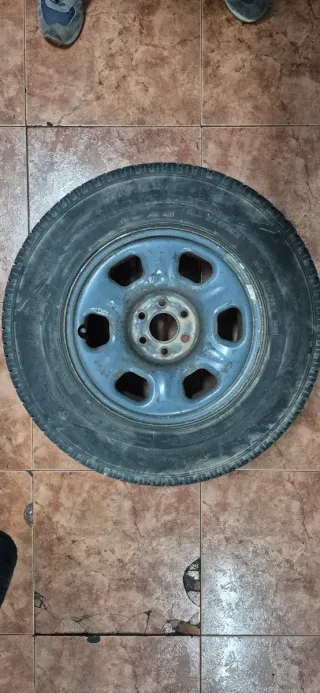 5 llantas de 16 pulgadas, de Nissan pathfinder