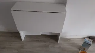 Mesa de comedor plegable blanca