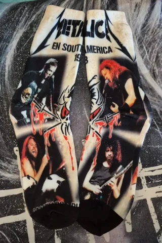Meias Metallica En South America