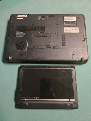 Portátil Toshiba y Packard Bell