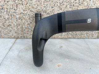 Manillar superlogic 40cm Carbono Carretera