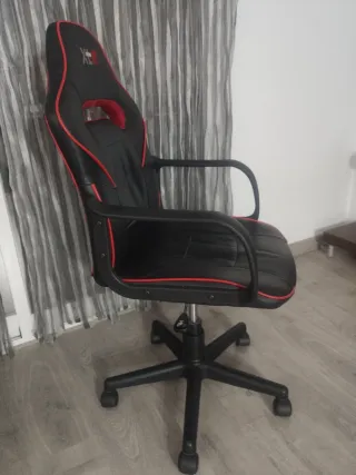 Silla Gaming XTR Negra y Roja