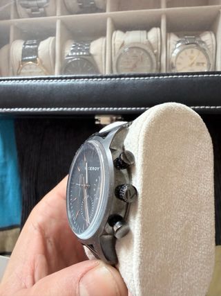 Reloj Viceroy Negro y Dorado