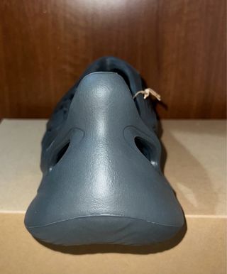 Adidas Yeezy Foam RNR Negro