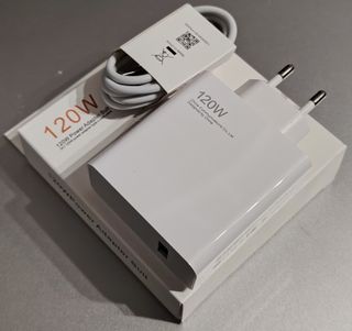 Cargador compartible Xiaomi POCO 120W Carga Rápida