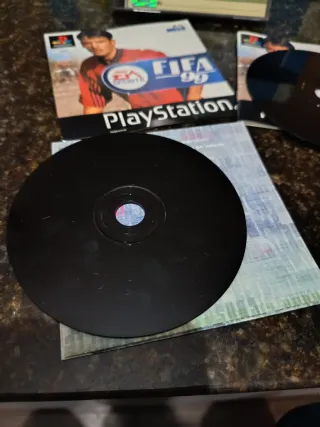 FIFA 99 PS1 EA Sports