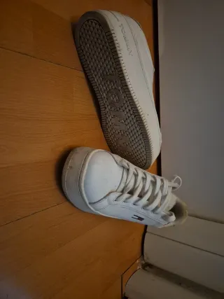 Scarpe da ginnastica bianche di Tommy Hilfiger