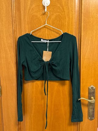 Top verde manga larga con cordones