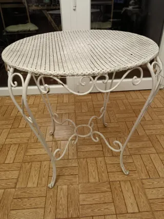 Mesa redonda hierro forjado blanca