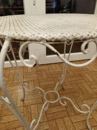 Mesa redonda hierro forjado blanca