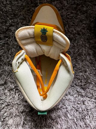 Nike Dunk High SB University Gold/Vivid Sulfur