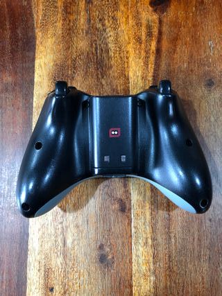 Controller Xbox 360 con batteria ricaricabile