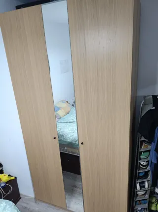 Armario 3 puertas con espejo