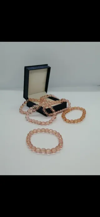 Pulseras de piedras facetadas