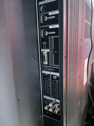 TV Sharp Aquos 37 Pantalla Plana