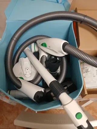 Aspirador Kobold VB100