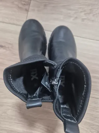 Botines niña negros talla 34 usado 1 sola vez