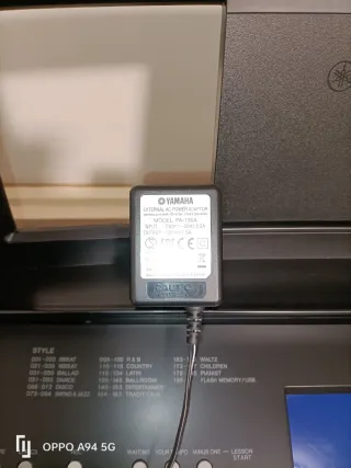 Piano Digital Yamaha DGX-650