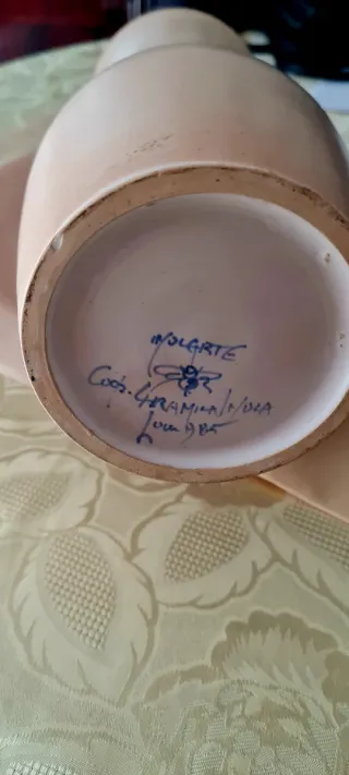 Vaso decorativo beige e rosa